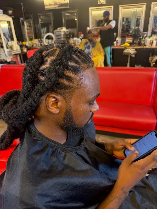 BK The Barber -Virginia Beach Barbershop (Inside iCut Barber Lounge) — Barber shop in Virginia Beach